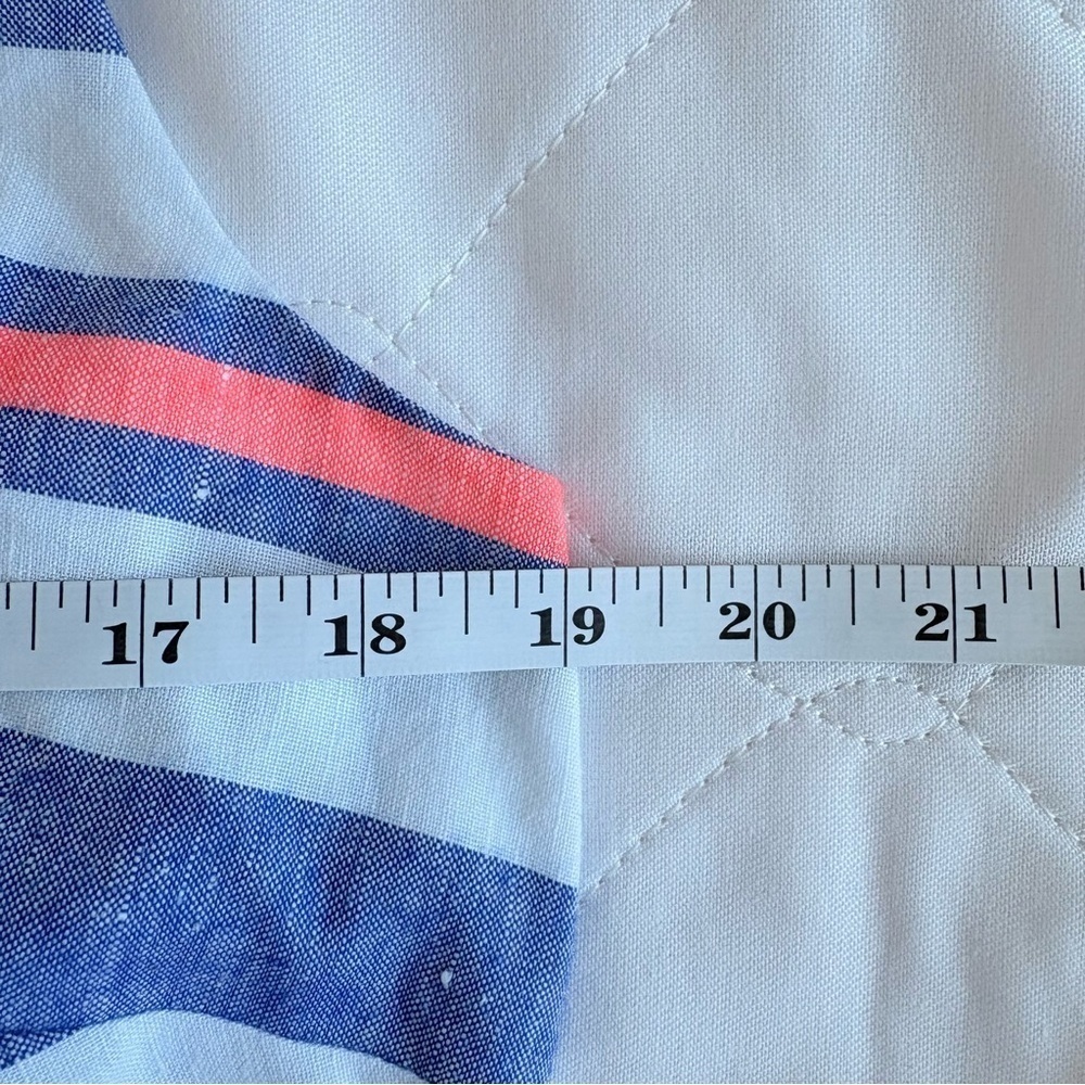 Vineyard Vines Blue and White Striped Sleeveless V‑Neck Dress - Picture 11 of 12